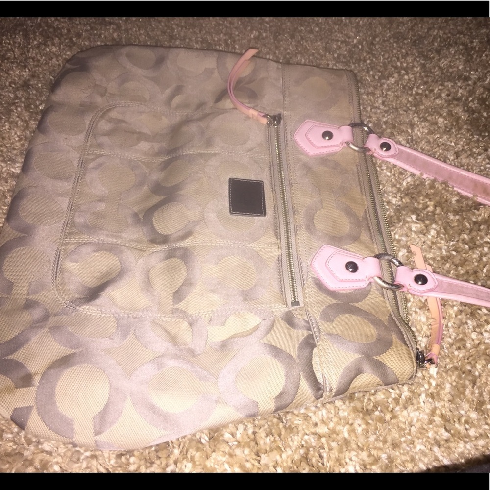 Couch handbag
